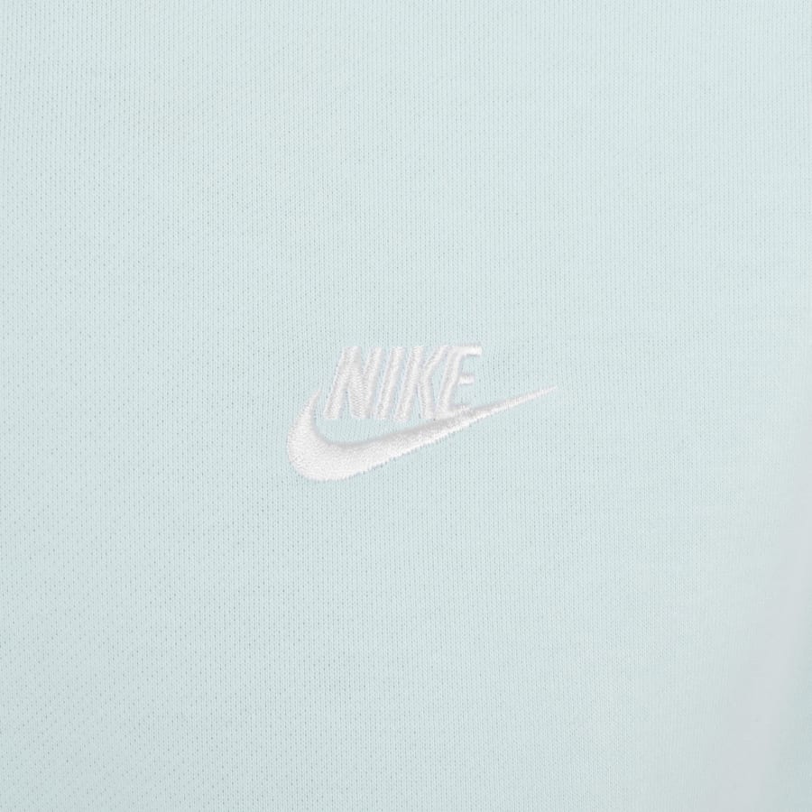 Nike pistachio frost crewneck hot sale